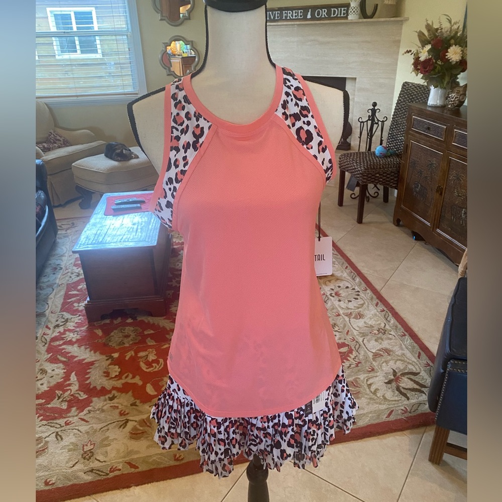 NWT Gorgeous Tennis Set by Tail Size Large Set Retails for $160